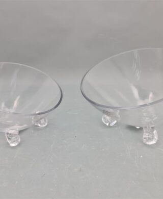 כלי אלכסוני עם רגליים 24*23 כלי אלכסוני עם רגליים 24*23