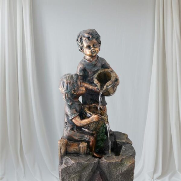 מזרקה עם אור+ילדים 50*24