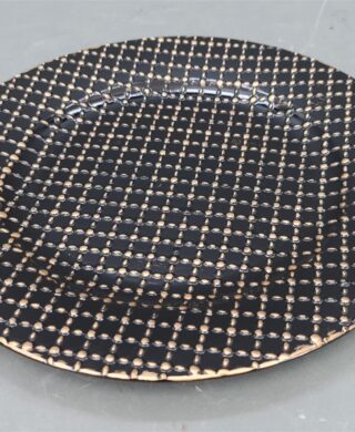 צלחת עגולה 33סמ. זהב/שחור צלחת עגולה 33סמ. זהב/שחור