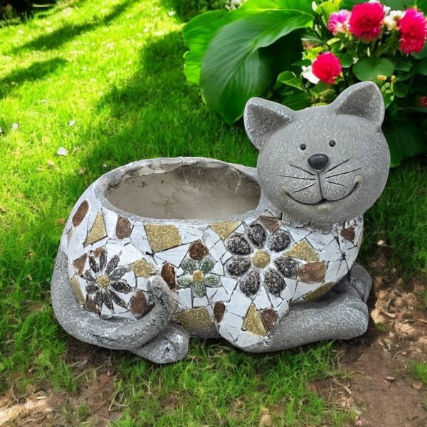 חתול עם עציץ 25*23*33