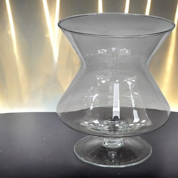 גביע עם רגל 22*24 גביע עם רגל 22*24