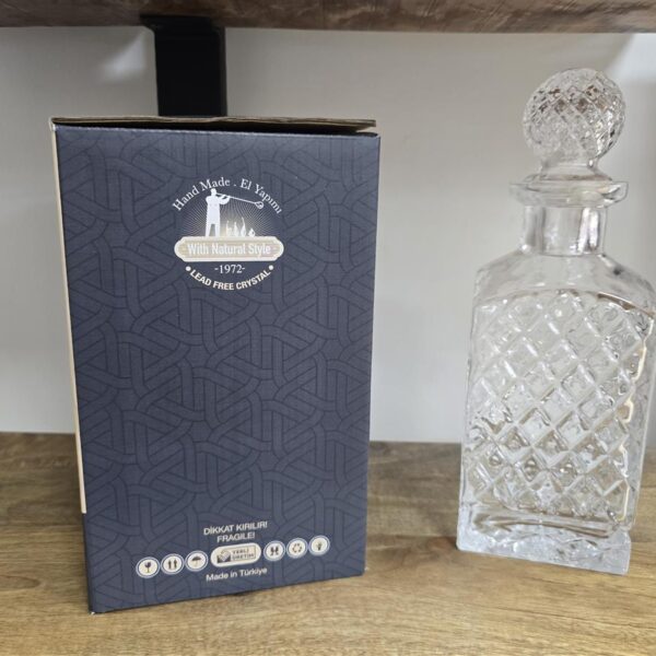 KKF.010 בקבוק מרובע 28*10 KKF.010 בקבוק מרובע 28*10