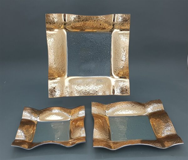 מגש זכוכית מרובע זהב 35*35