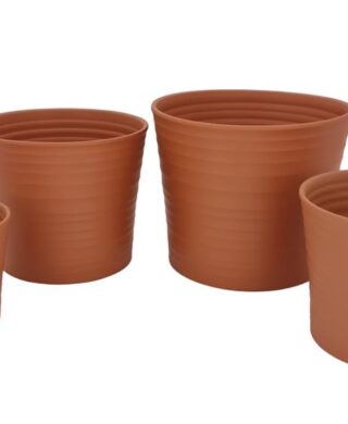 בית עציץ קרמיקה RUKA חום/טרקוטה 21*25 סמ. בית עציץ קרמיקה RUKA חום/טרקוטה 21*25 סמ.