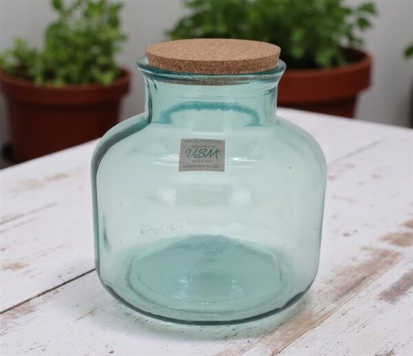 6L. TERRARIUM ALOHA