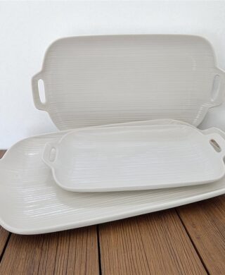 מגש עם ידיות פורצלן לבן 25*43