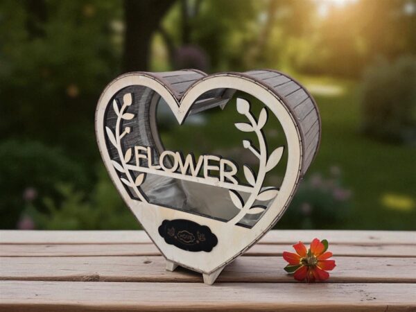בית עציץ "לב" עץ 13*30*31 FLOWER