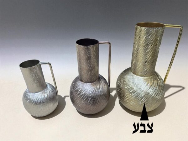 כד עם ידית זהב פסים 37*22