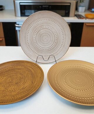 מגש 30 סמ. עגול זהב/לבן