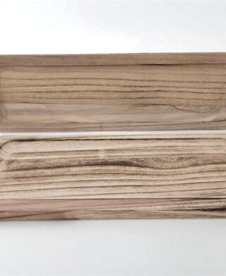 מגש עץ מגולף עם ידיות מתכת 2/5.5*18*45 מגש עץ מגולף עם ידיות מתכת 2/5.5*18*45