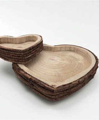 לב עץ מגולף+קליפת עץ 4*21*21 לב עץ מגולף+קליפת עץ 4*21*21