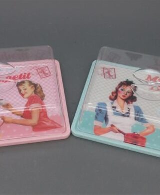 קרש חיתוך עם מכסה טורקיז קרש חיתוך עם מכסה טורקיז