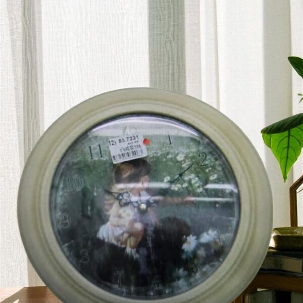 שעון תליה 32 סמ. לבן