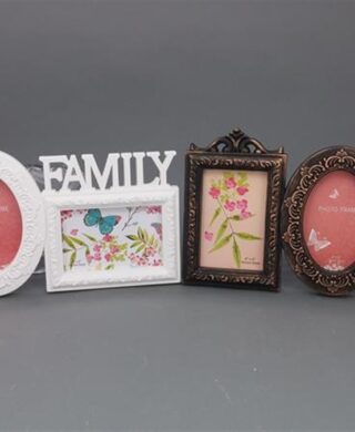 מסגרת ל-3 תמונות FAMILY לבן. מסגרת ל-3 תמונות FAMILY לבן.