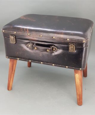 תיבת עץ דמוי עור 4 רגליים 37*35*50 תיבת עץ דמוי עור 4 רגליים 37*35*50