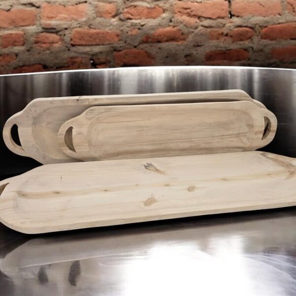 מגש אובלי עם ידיות עץ מגולף 4*24*88 מגש אובלי עם ידיות עץ מגולף 4*24*88