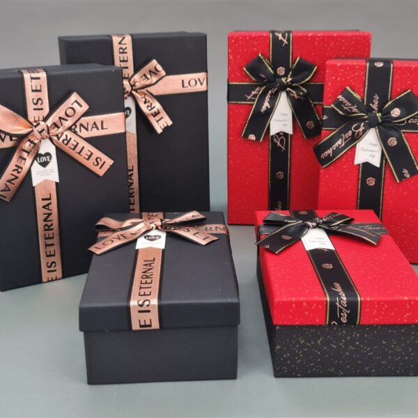 סט *3 קופסאות מלבן 9*16*23 שחור/אדום