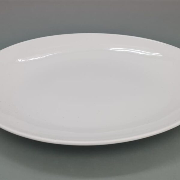 מגש אובלי פורצלן  לבן 36.5*45.5