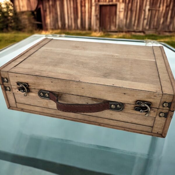 מזוודת עץ 11*25*36 מזוודת עץ 11*25*36