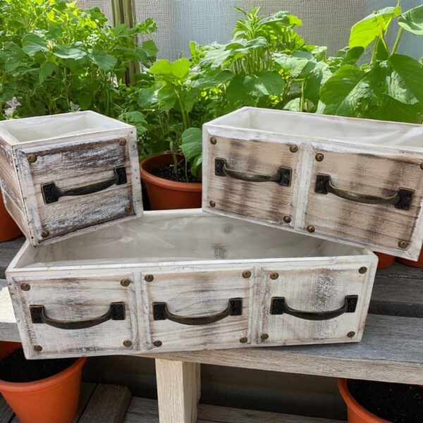 מעמד עץ "מגירות" מלבני 12*14*40 מעמד עץ "מגירות" מלבני 12*14*40